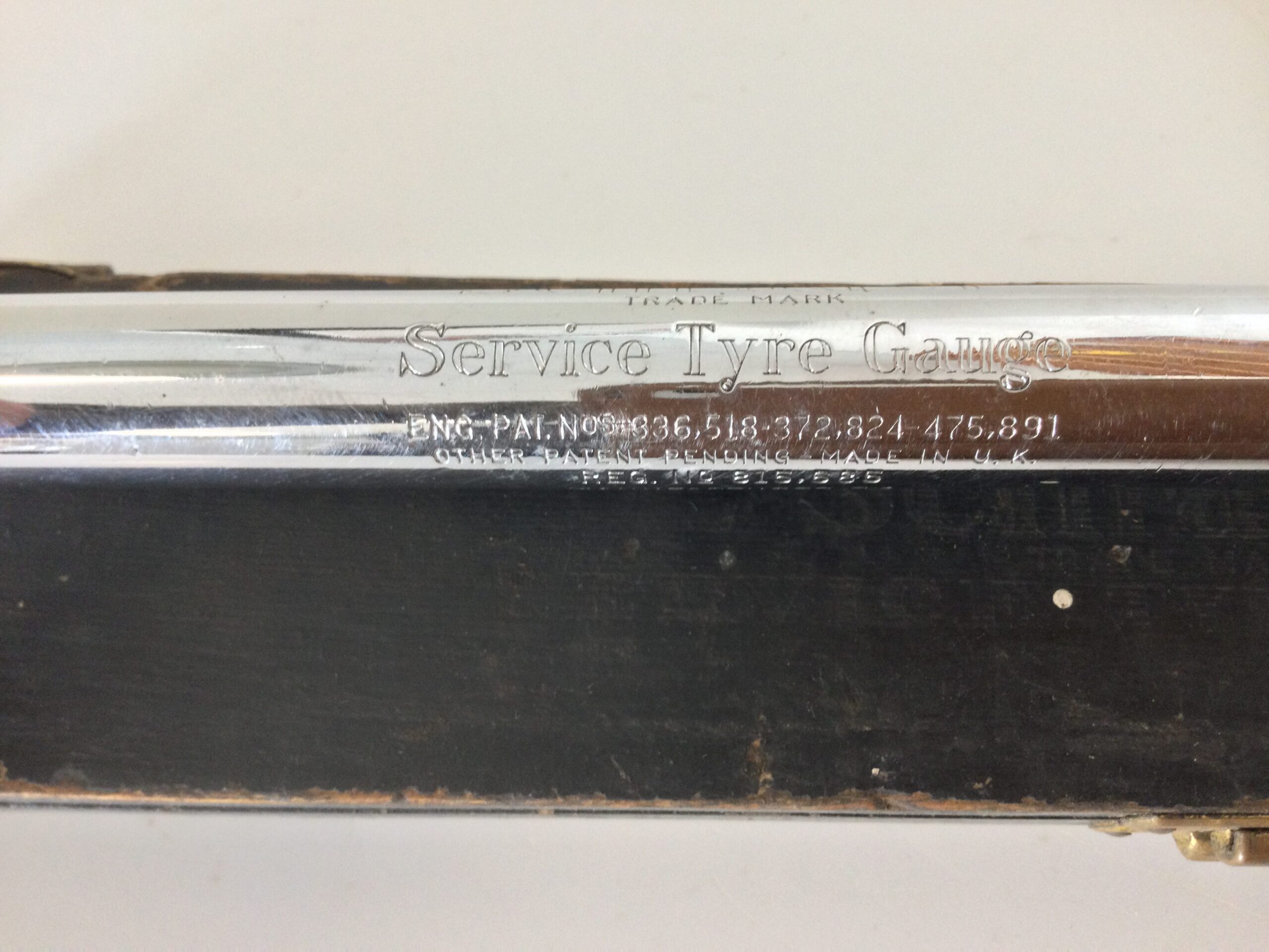 Vintage boxed SCHRADER Service Tyre Gauge. (26345) - Image 6