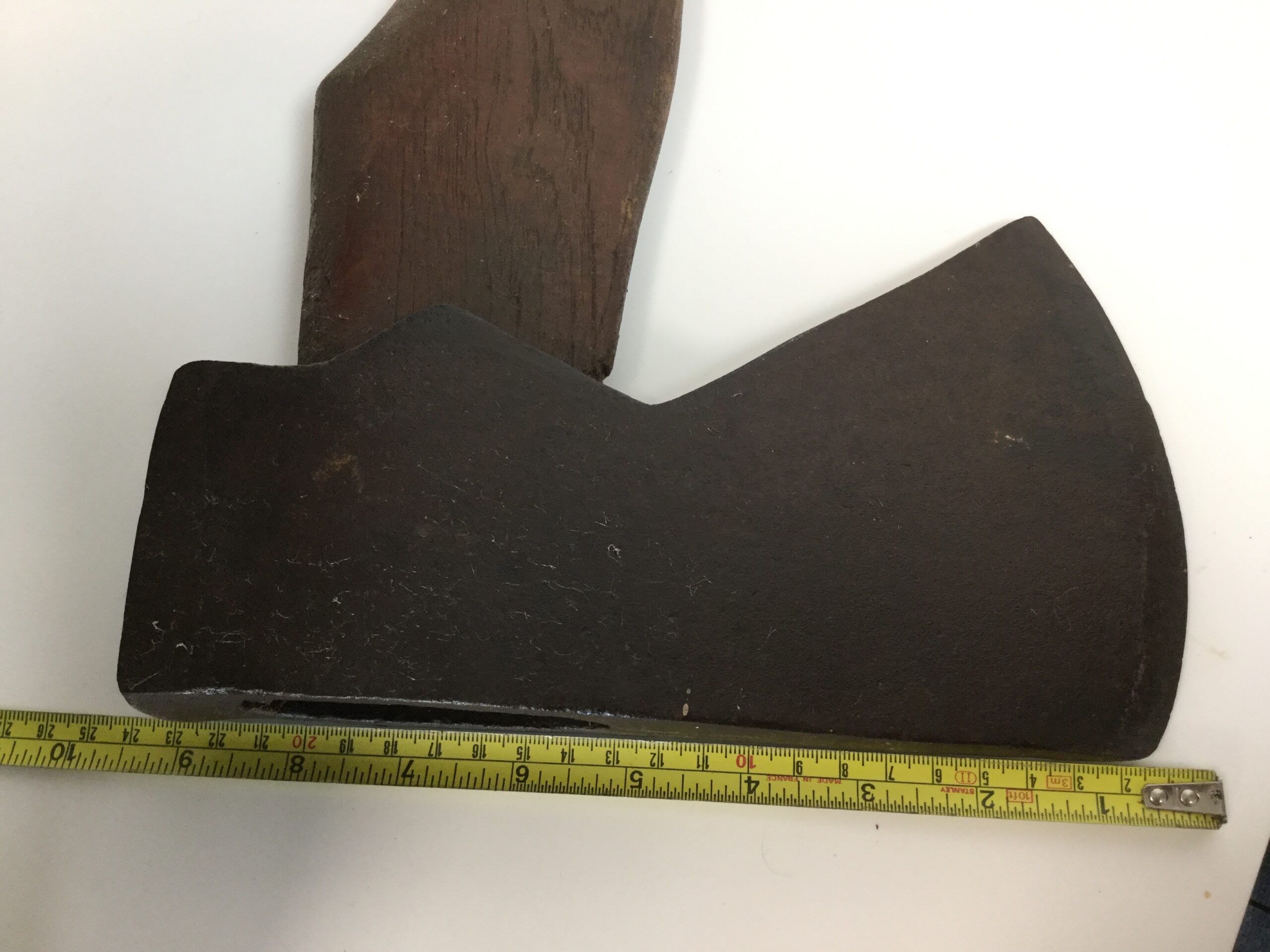 36” Long Felling Axe. (18813) - Image 4
