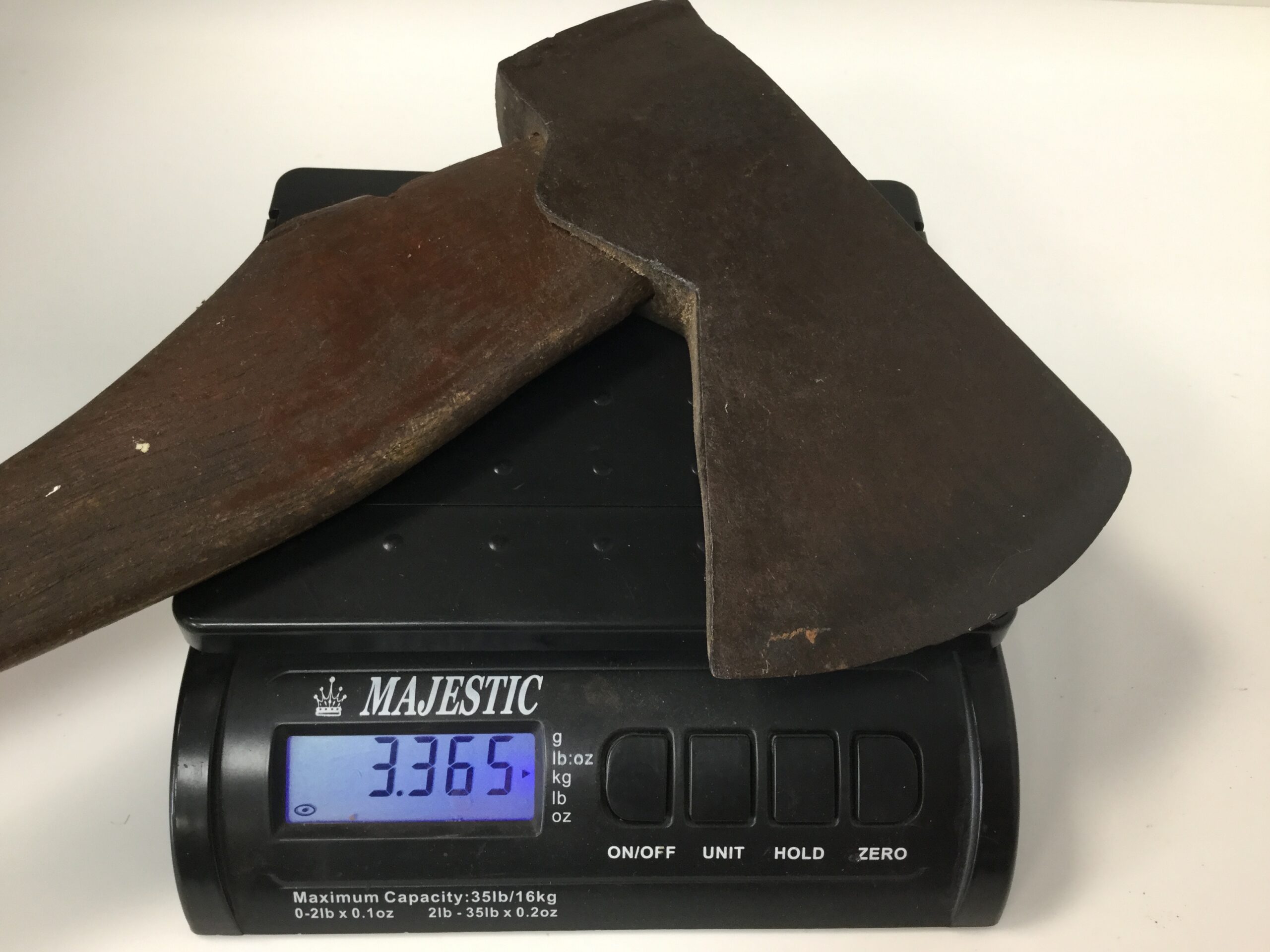 36” Long Felling Axe. (18813) - Image 12