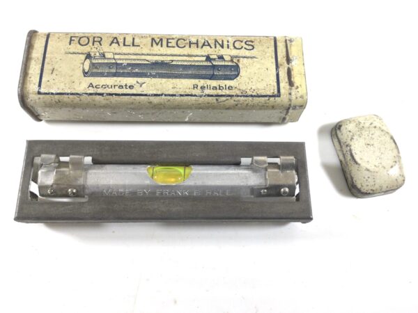 Patented Frank Hall Octagon Line Level. (37279) - Image 4