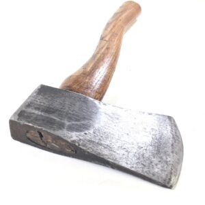 TOGA 600g Wedge Axe. (38016)