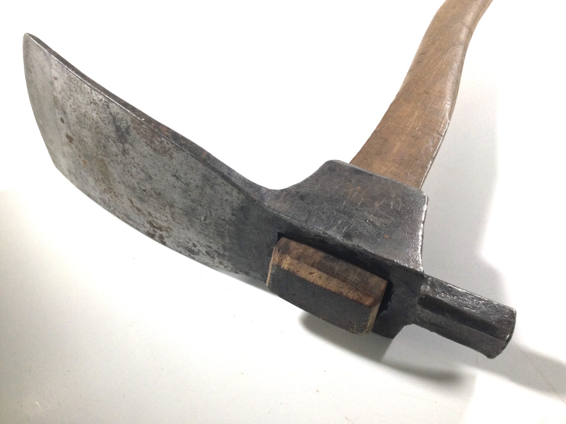 BRADES #1. 36” long Shipwrights Adze. (37935) - Image 7