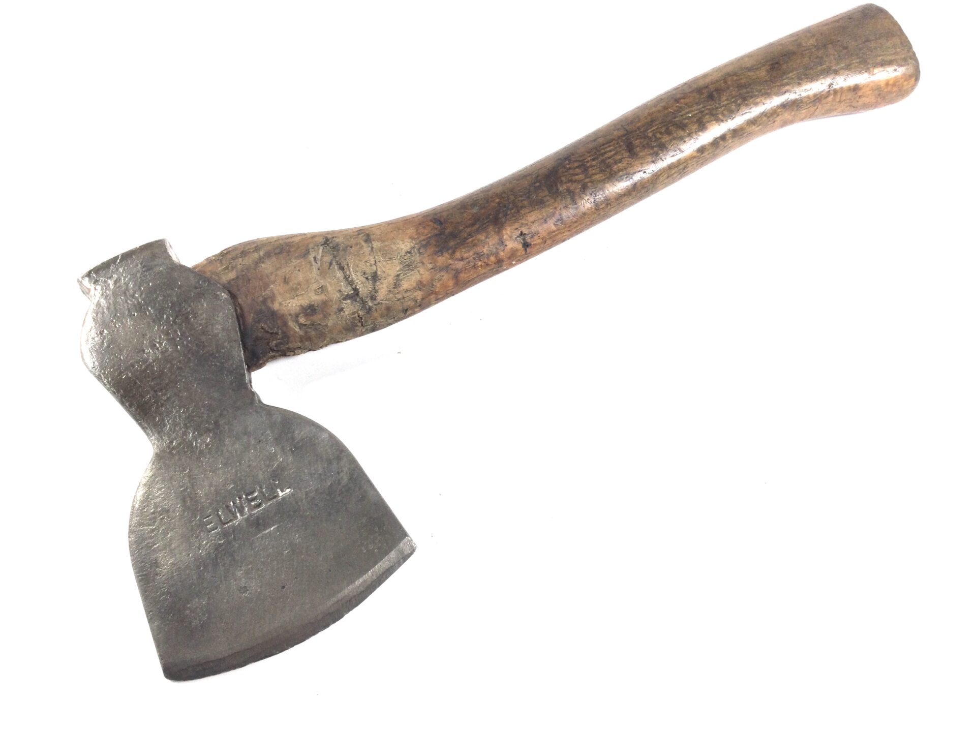 600g ELWELL Axe. (38951)