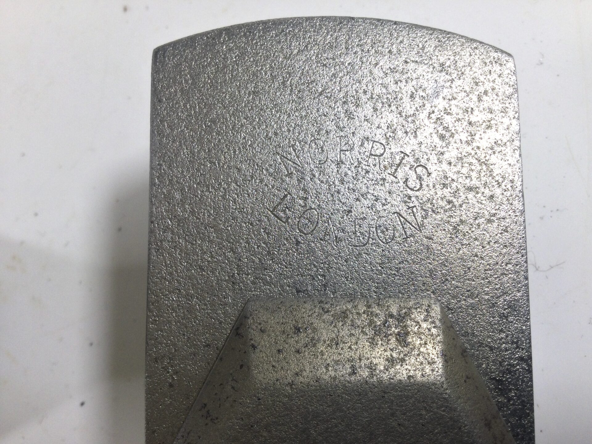 Early NORRIS #51 Hexagonal Nuts Smoother. (39835) - Image 6