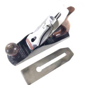 STANLEY #4 Smoother (with spare iron). (41482)