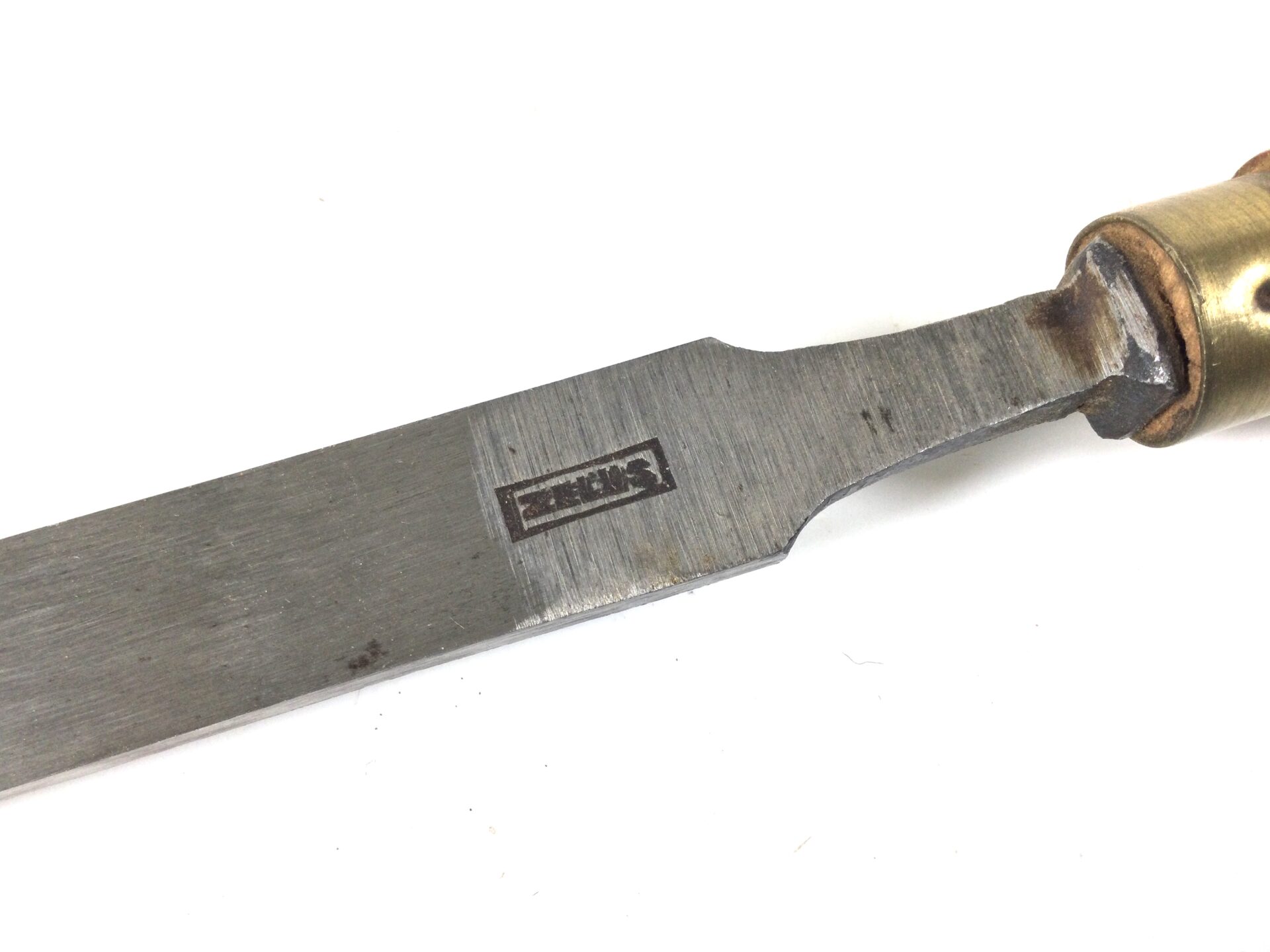 ZELUS 11/16” width paring chisel. (42028) - Image 3