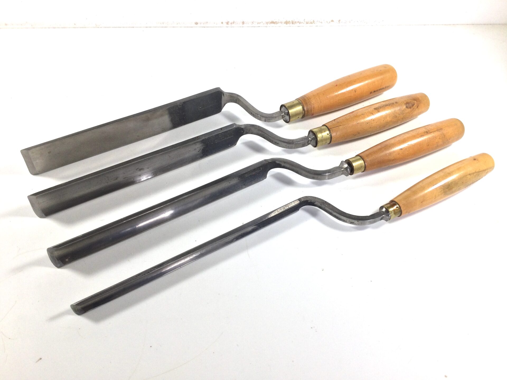 pattern Makers STORMONT x4 Cranked Paring Gouges. (42291)