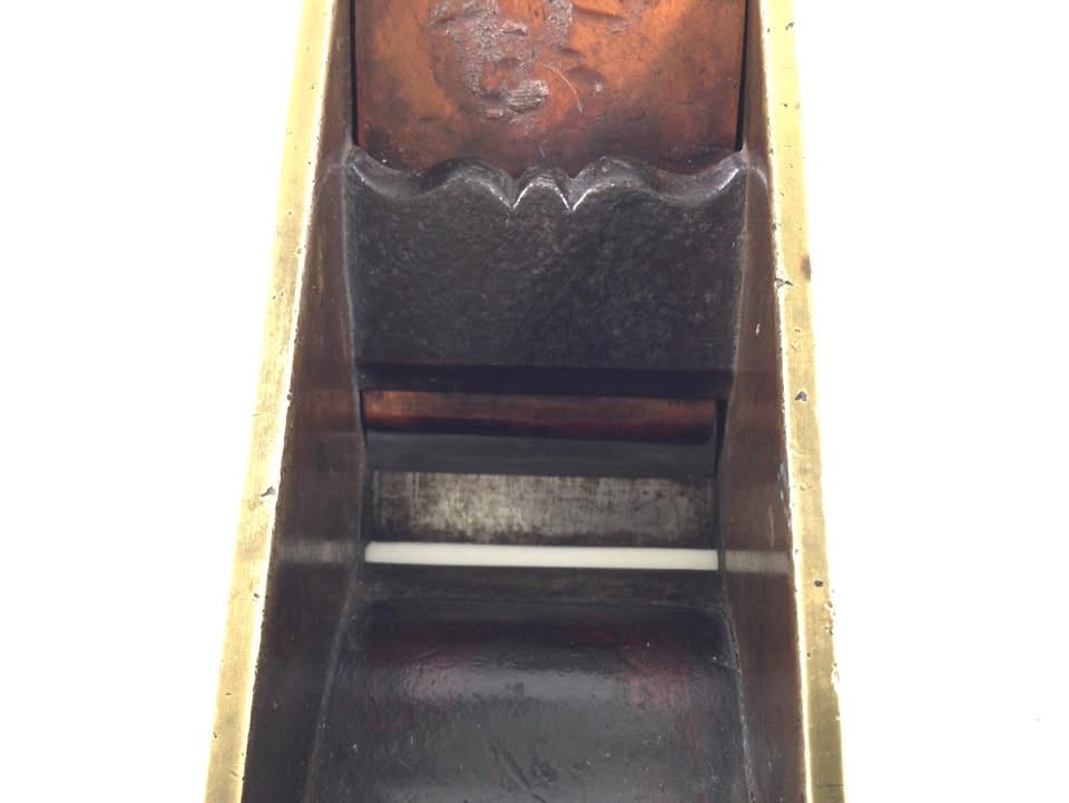 Incredible Gunmetal Dovetailed Mitre Plane by VARVILL YORK. (42952) - Image 5