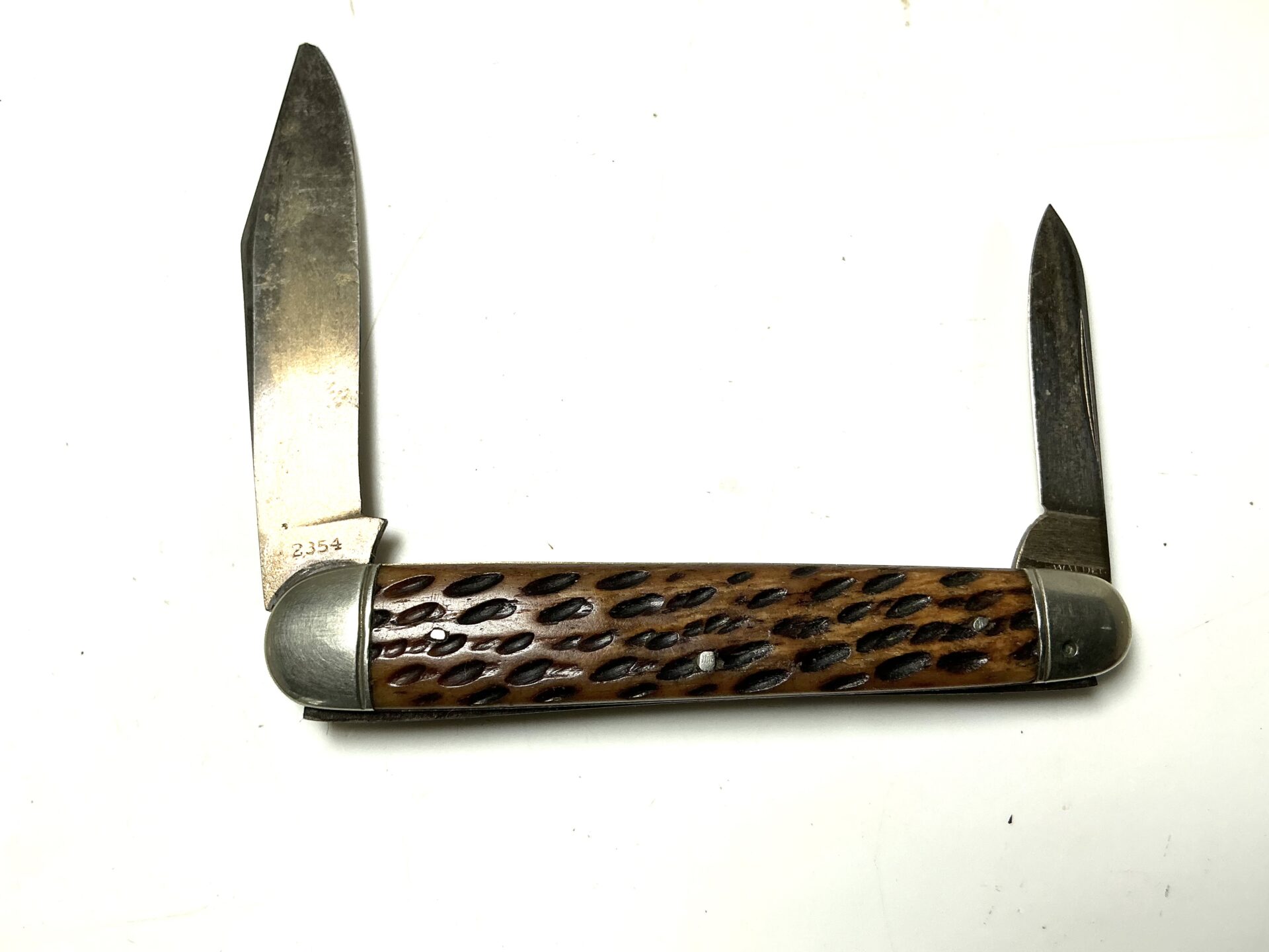 Vintage named 2 Blade Pocket Knife. (42724) - Image 3