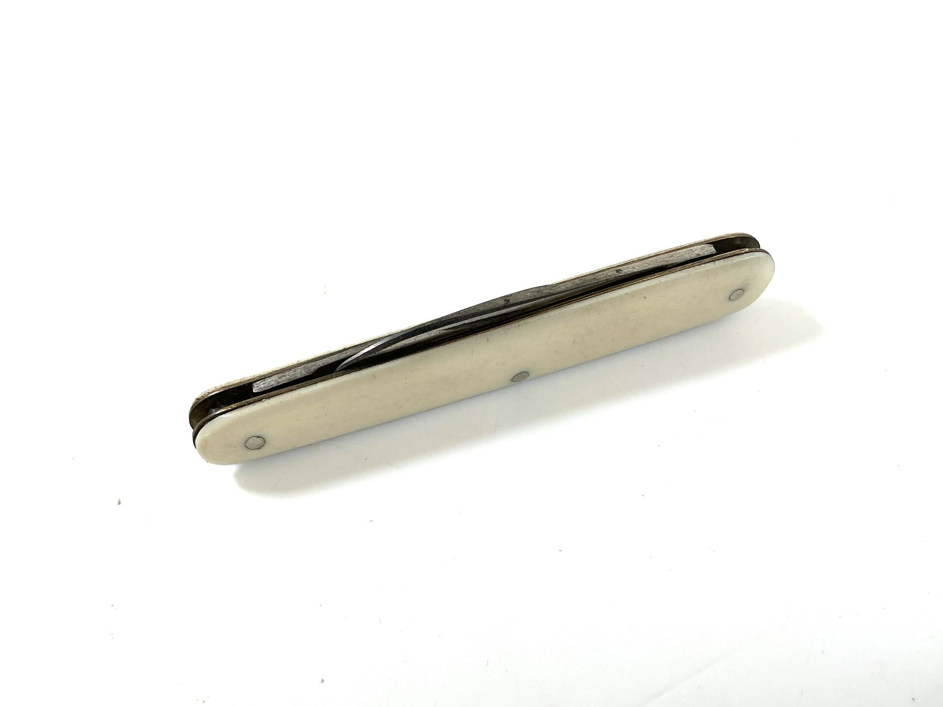 Rare J. NOWILL & Sons. Sheffield Pocket Knife. (42872)