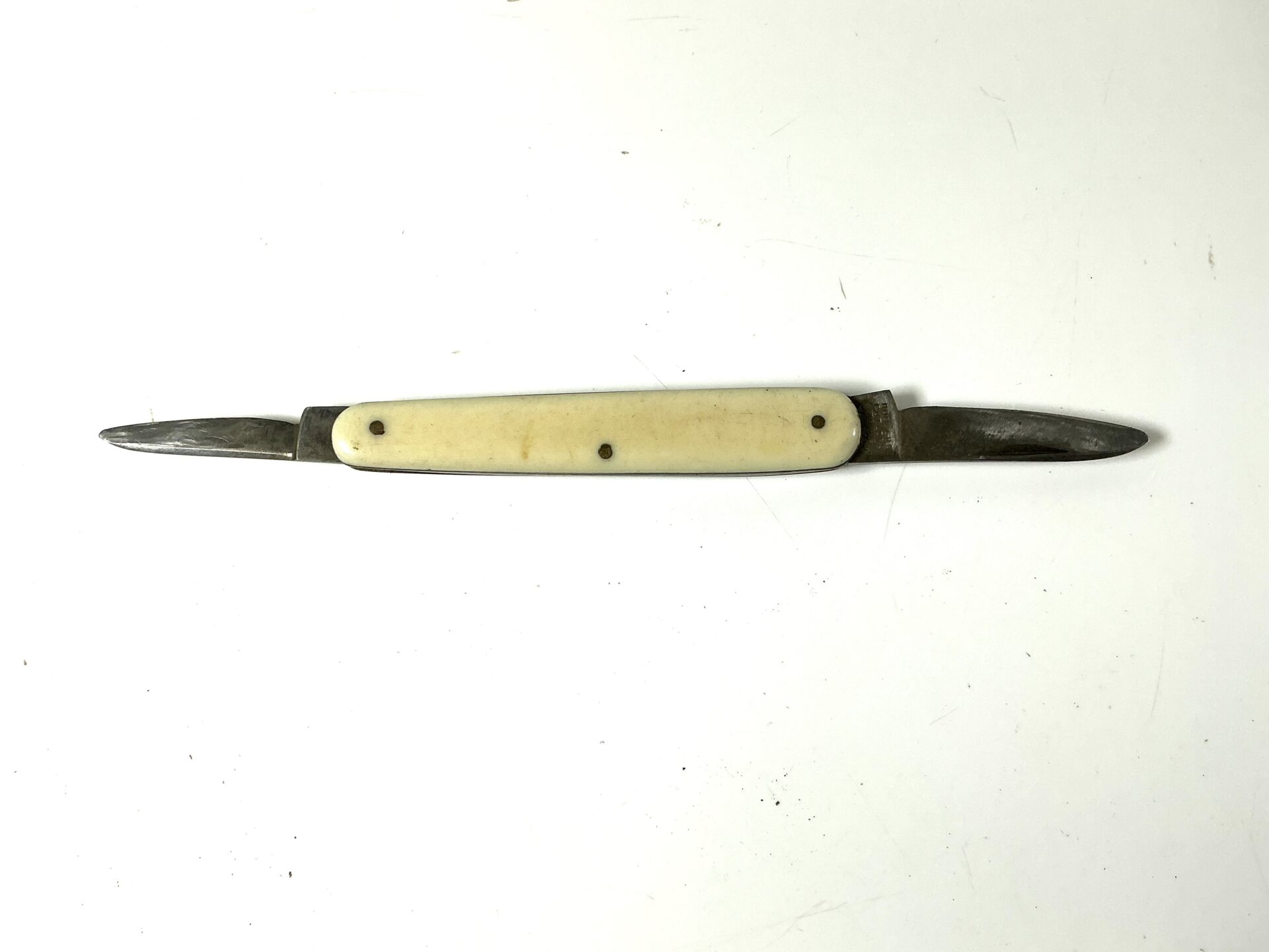 Rodger’s cutlers twin blade pocket knife. (42895) - Image 3