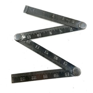 E. PRESTON & SONS #553 Steel Zig Zag Rule.  (43082)