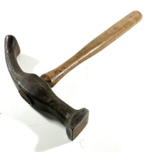 Vintage FURGUSON RH-10 Curved Cross Pein Hammer.  (43107)