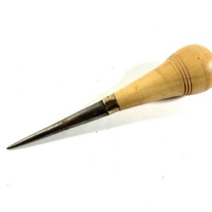 Short boxwood handled drawbore pin. (43544)